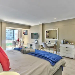 Firmont On Main Apartment